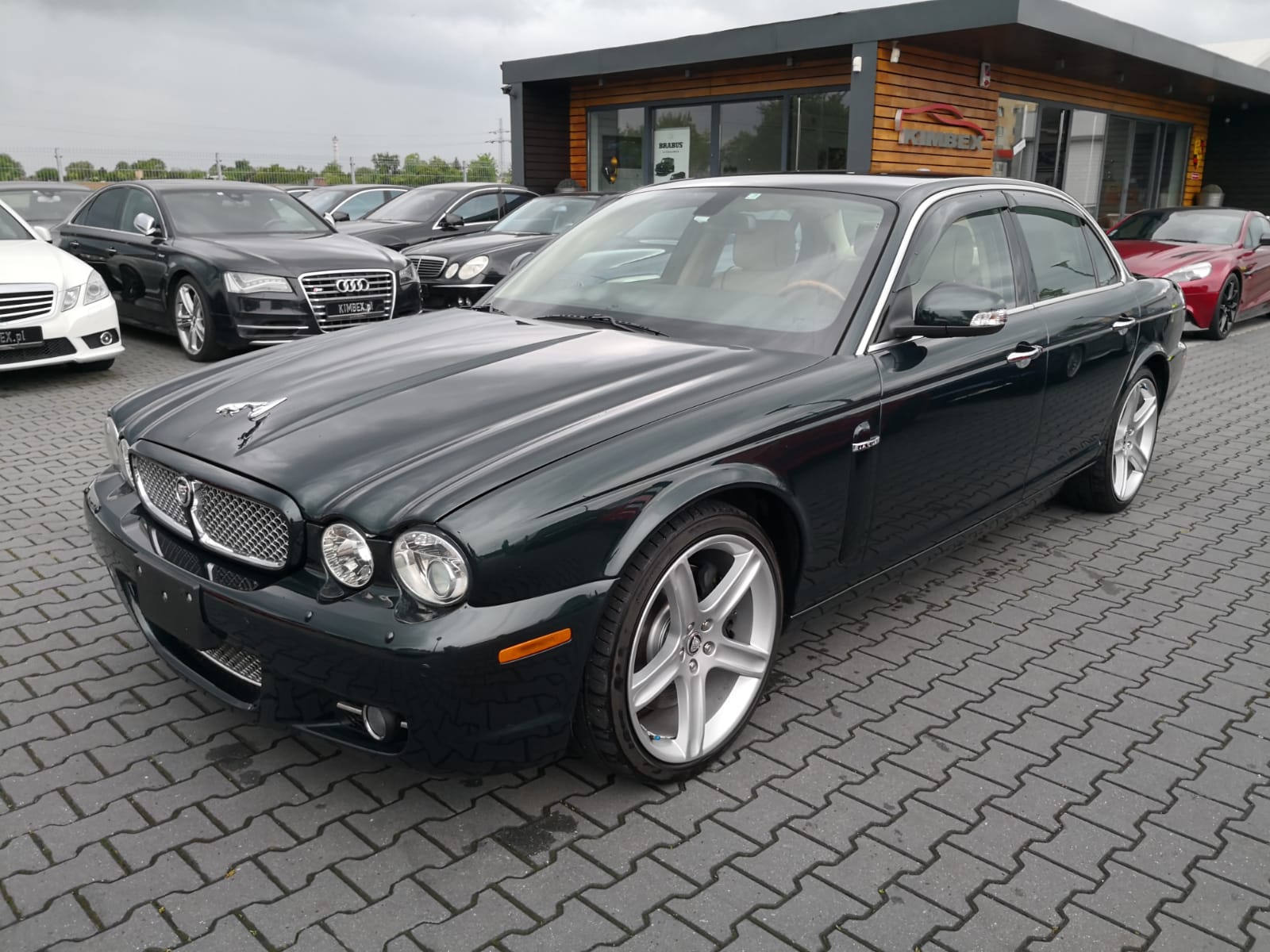 Jaguar XJ8 SUPERCHARGED 81150 km SOLD Kimbex Dream Cars